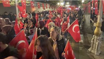 Malatya'da Cumhuriyet Bayramı Fener Alayı Düzenlendi