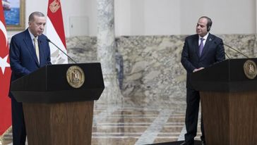Erdoğan, Sisi İle Mısır'da Buluştu