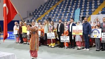 Malatya Okullar ve Kulüpler Arası Halk Oyunları Yarışması Yapıldı