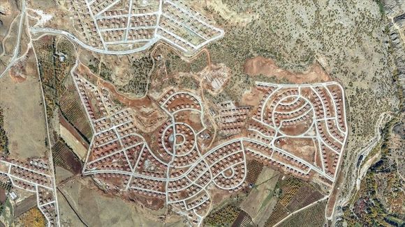 Köy Tipi Konutların İnşaatı Devam Ediyor