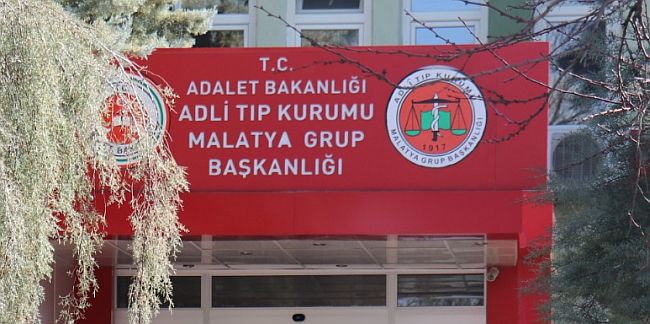 Kestiği Ağacın Altında Kalarak Öldü